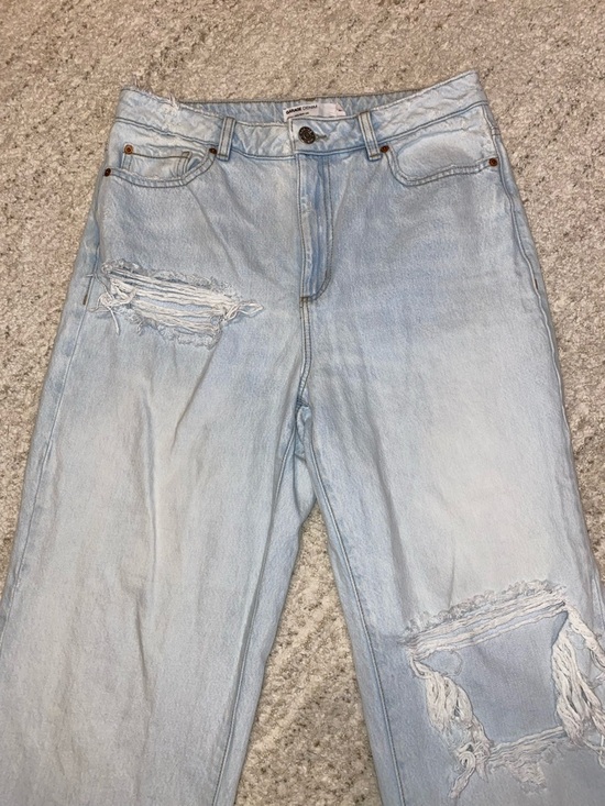 Garage Wide Leg Distressed Jeans in Light Wash Brileigh Blue 32" Waist - Picture 5 of 13